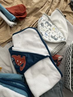 2 Hooded Infant Towels And 3 Wash Cloths