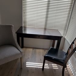 4 PIECES FOR SALE !!