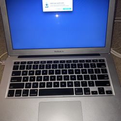 MacBook