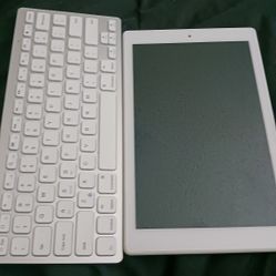 Amazon Tablet 10inch W Keyboard 