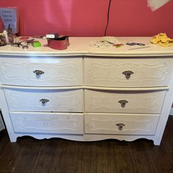 Children’s Dresser