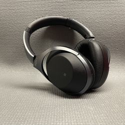 SONY  Noise Canceling Headphones 