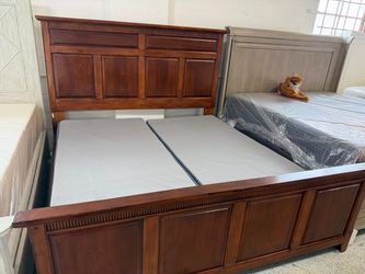 King size bed frame and box