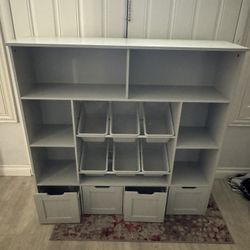 Bookshelf/ Toy Organizer