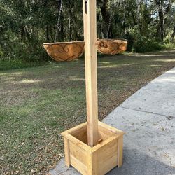 Hanging basket(s) yard display