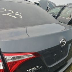 2018 2017 2016 2015 Toyota Corolla Trunk Lid Green Gray 