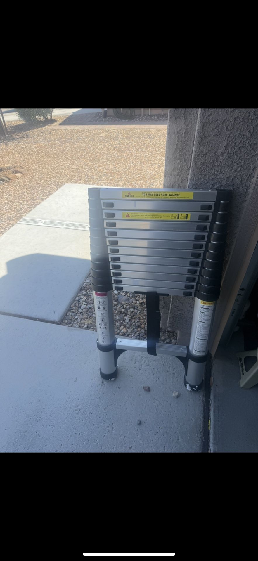 16.5 Ft Telescoping Ladder