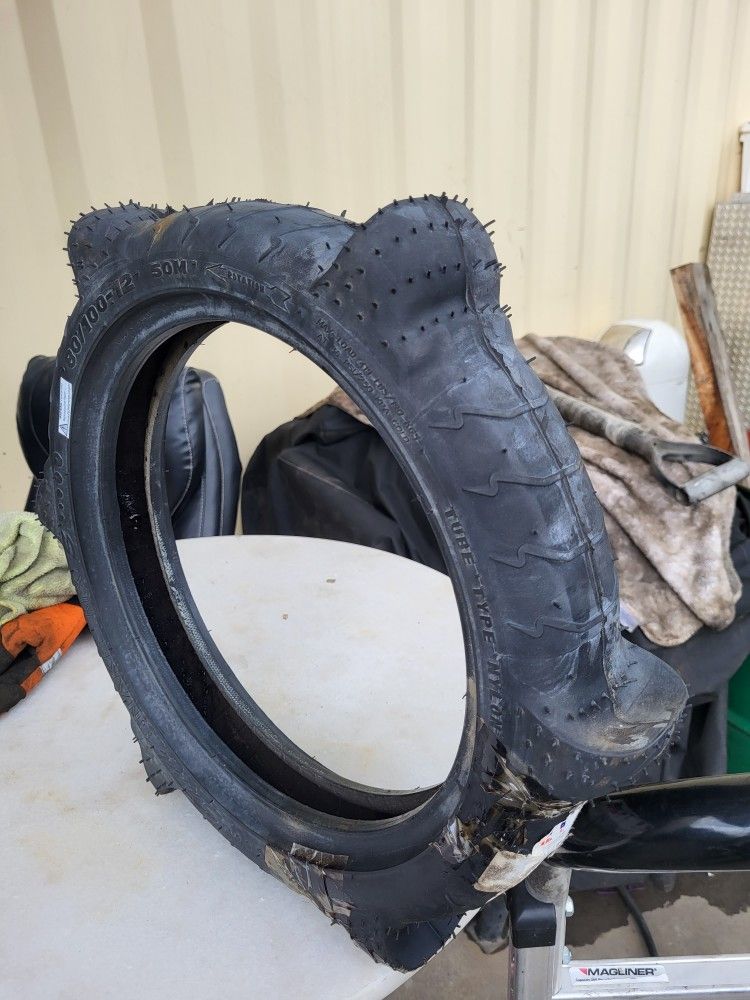 Paddle Tire