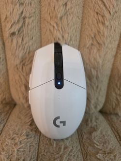 Logitech G305 Lightspeed Wireless barely used firm price