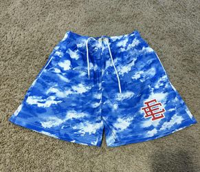 White clouds EE shorts size medium
