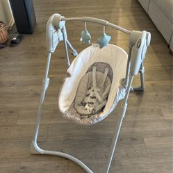 Graco Baby Swing 