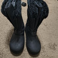 Tundra Women Waterproof Snow Boots Size 8 Excellent Condition 