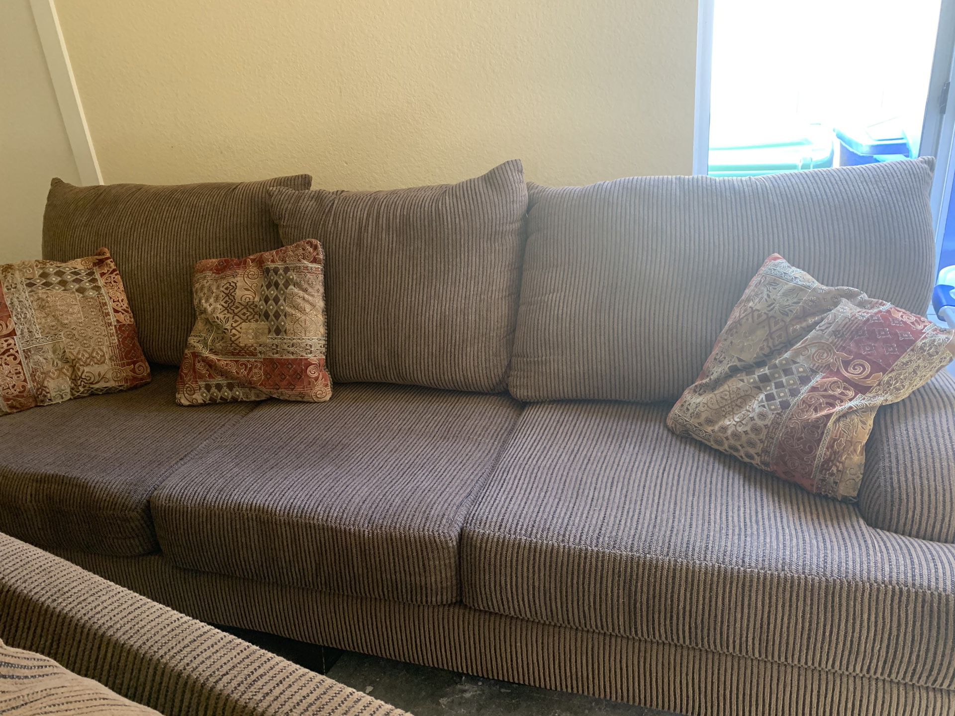 3 piece sectional (can be used separately as couch, loveseat)