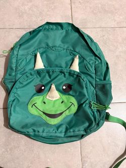 Kids’ backpacks 