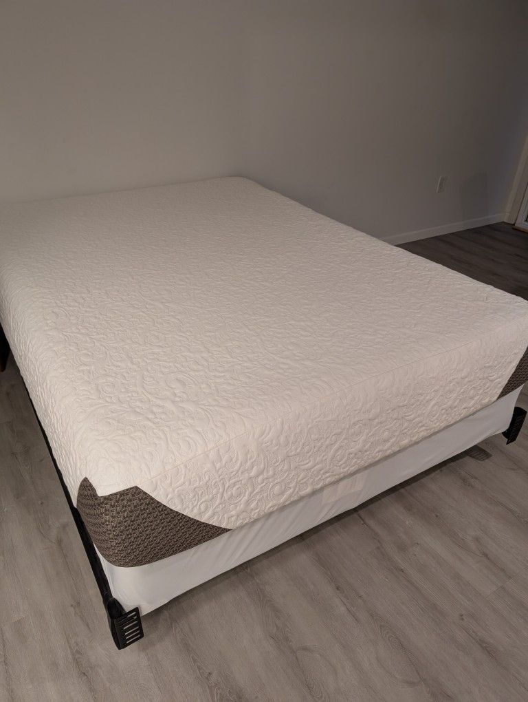 VERY Comfortable Memory Foam Queen Mattress With Box Springs And Frame