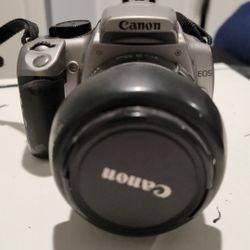 Canon REBEL XT Digital Camera W/ Lens