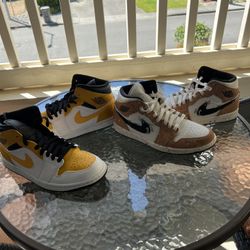 Jordan 1 Mids