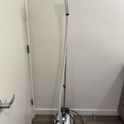 PurSteam Standing Garment Steamer - Excellent Condition.
