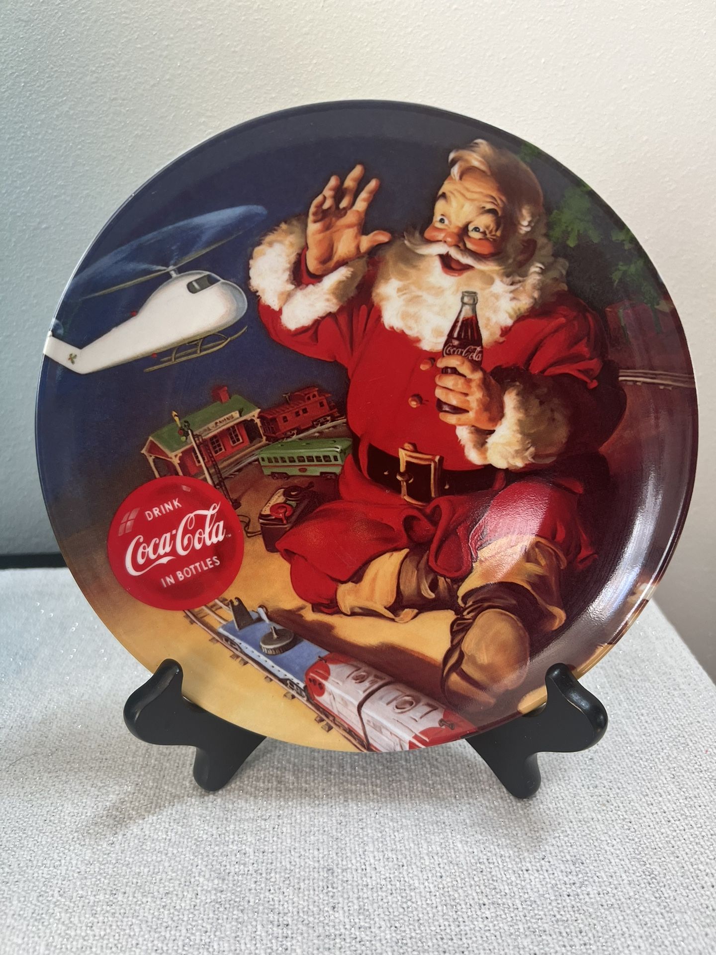 Coca-Cola Holiday Decor