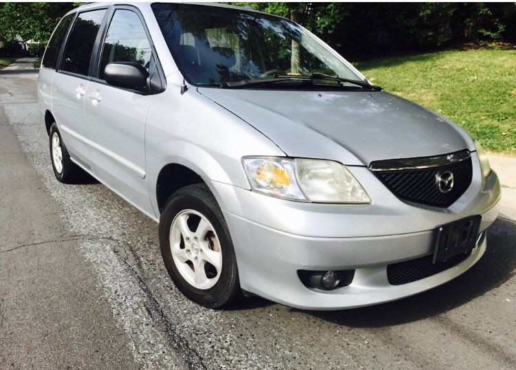 Only 1800 !!! PRICE :: F•I•R•M ::: 2002 Mazda MVP van ( Great for Family ))