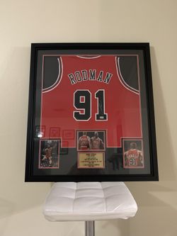 Dennis Rodman Autographed Jersey