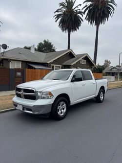 DODGE RAM 1500 CLASSIC V6 4X4 2021