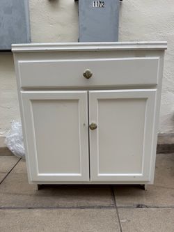 White Wood Cabinet with Drawer and Doors