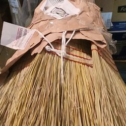 Boardwalk Broom, Lobby, Blended