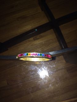 Bangle bracelet