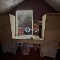 Queen Bedroom Set 