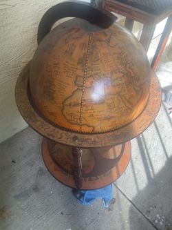 Bar Globe