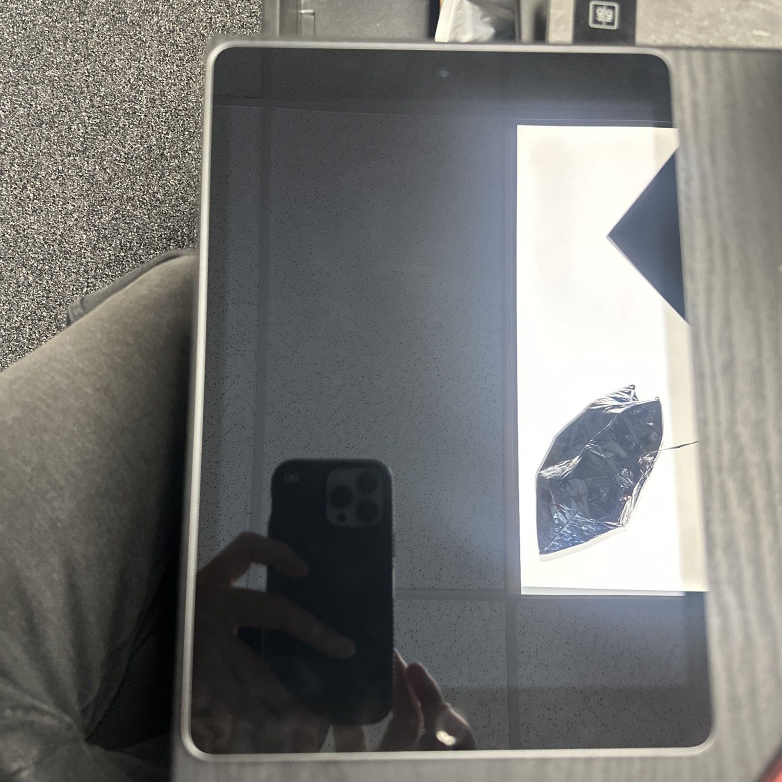 Apple iPad 9th Gen 256GB Space Gray Wi-Fi MK2N3LL/A