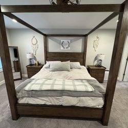 King Bedroom Set