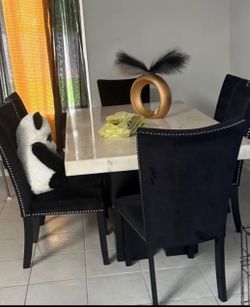 Heavy duty marble table seats 6