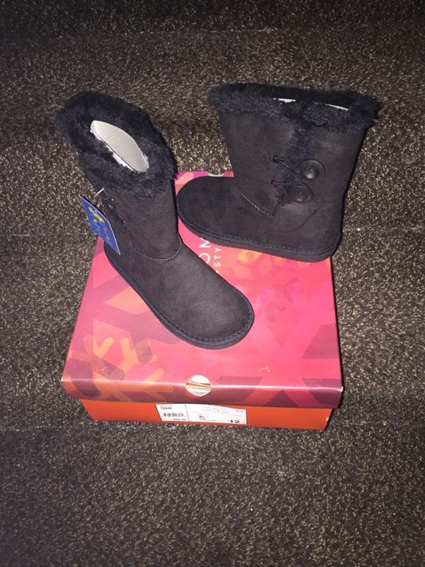 Brand new in Box Girls black boots --Size12