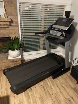 Pro Form Treadmill (like new)