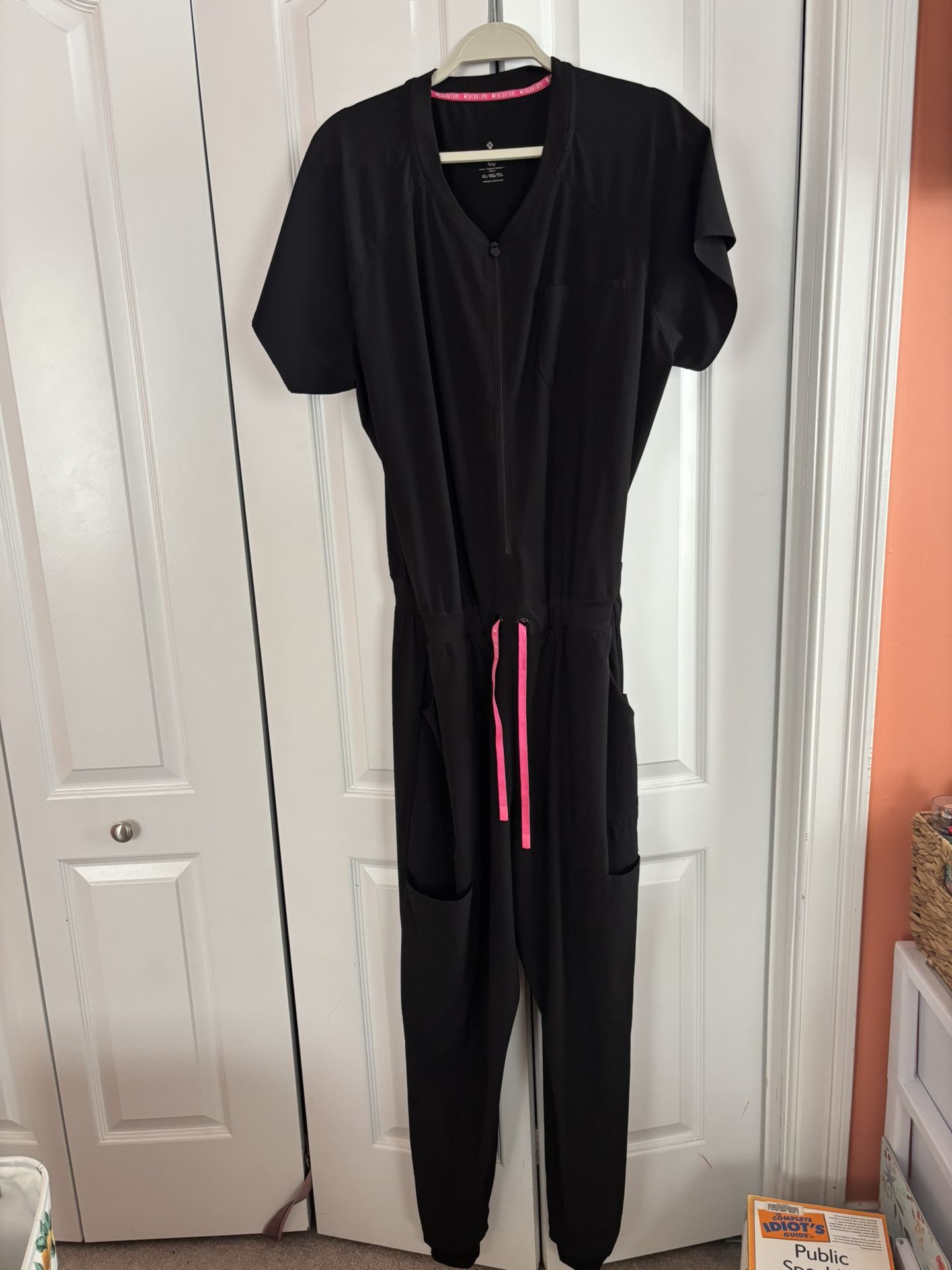 Scrubs (various colors, patterns & brands)