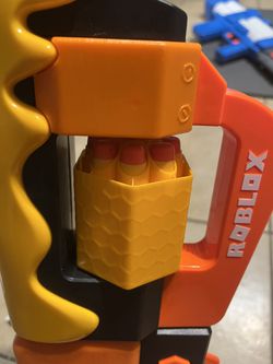 NERF Roblox Adopt Me! Bees! Lever Action Dart Blaster Gun