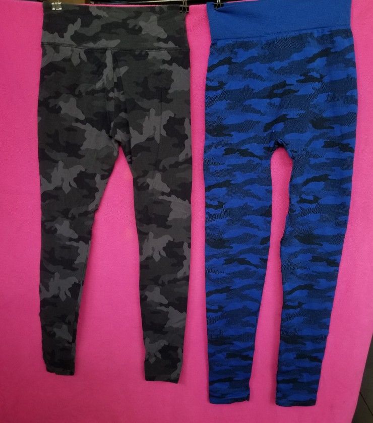 LEGGINGS SIZE XS & S/M ( BOTH FOR $4 ) STRETCHY