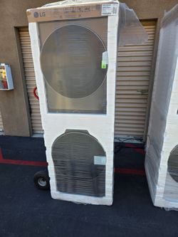 LG thinQ Stackable Washer And Electric Dryer