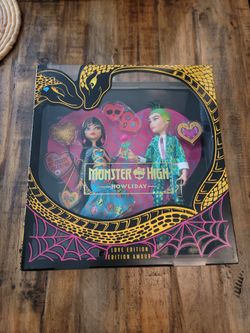 Collectible Monster High Howliday