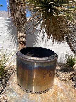 Smokeless SS Fire Pit Lifetime Warranty Summit 19.5 by Solo Stove