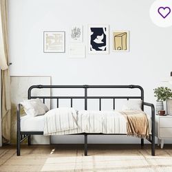 Metal Frame Daybed, Sofá.