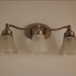 Frosted Glass Bathroom Vanity Lights (3 Light Head)