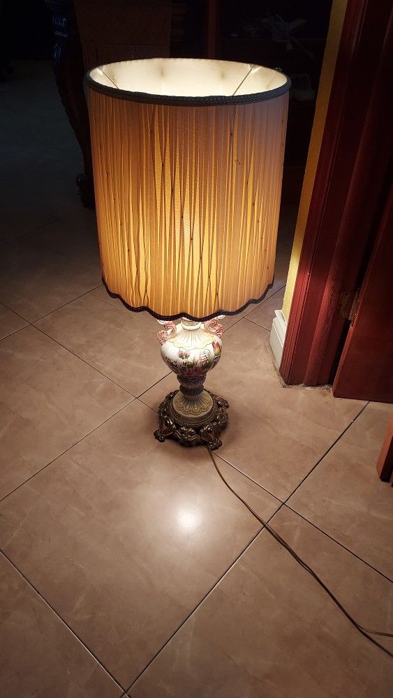 Antique Porcelain Table Lamp