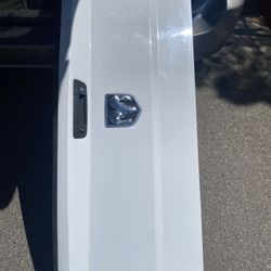 2008-2015 Ram Tailgate