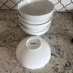 Set Of 6 Crate And Barrel 6” Bowls 