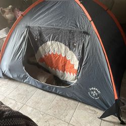 4 To 5 Person Tent