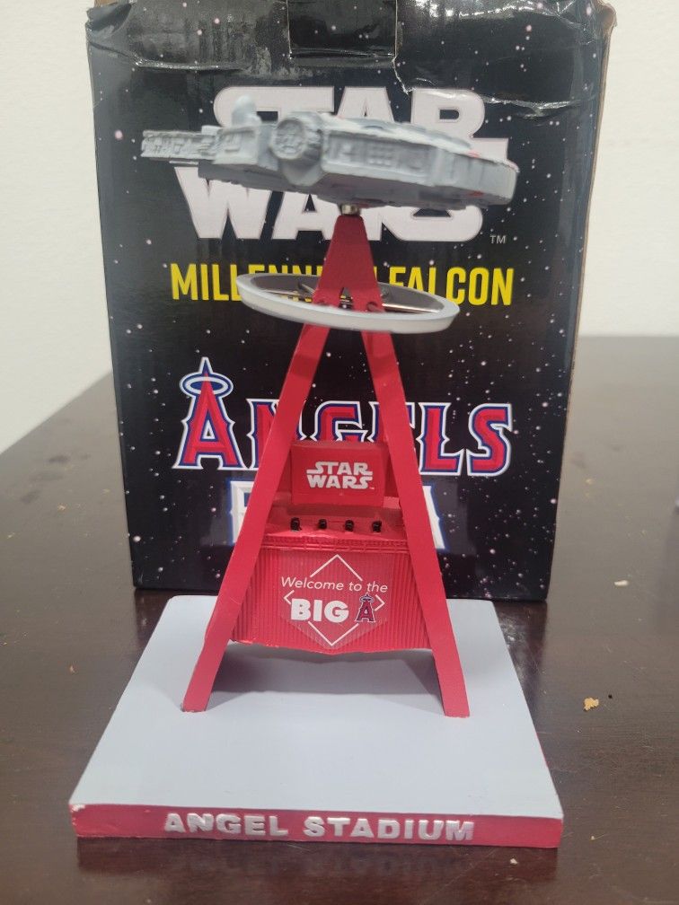 Star Wars ANGELS BOBBLEHEAD 4/19/25