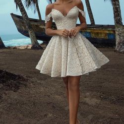 Short A-line Off-the-shoulder Wedding Dress With Lace